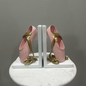 Ballerina book ends